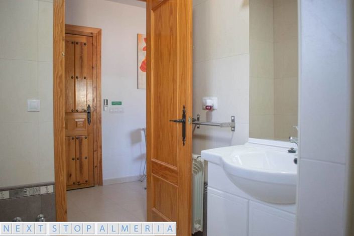 Image No.90-7 Bed Property for sale