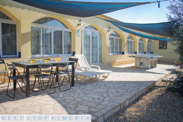 Image No.94-7 Bed Property for sale