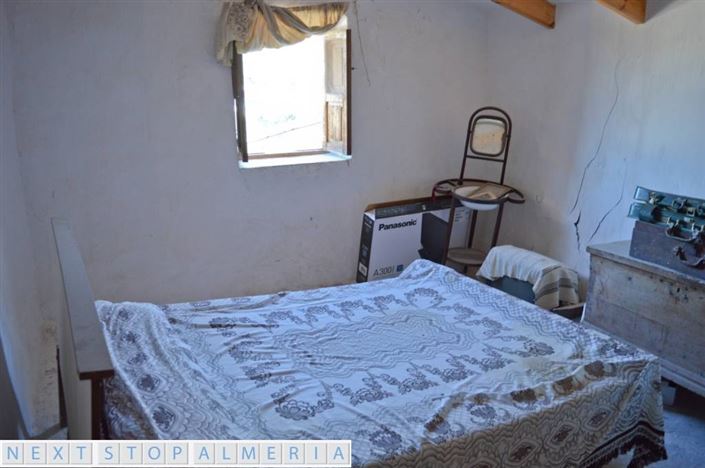 Image No.21-3 Bed Village House for sale