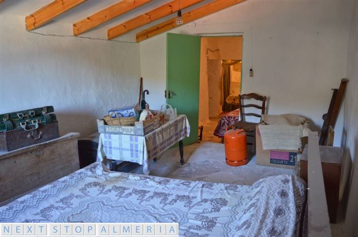 Image No.22-3 Bed Village House for sale