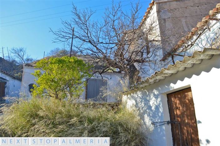 Image No.34-3 Bed Village House for sale