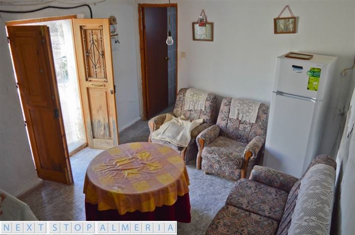 Image No.8-3 Bed Village House for sale