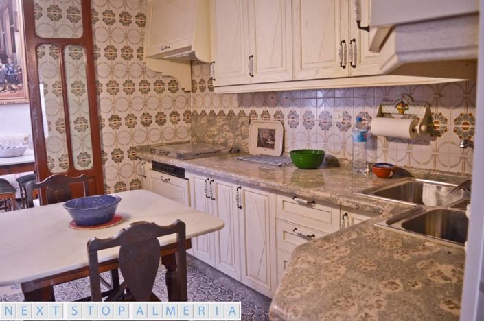 Image No.18-4 Bed Village House for sale