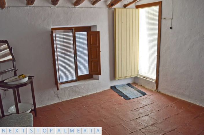 Image No.70-4 Bed Village House for sale