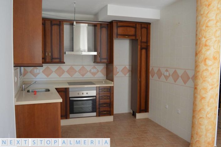 Image No.13-2 Bed Property for sale