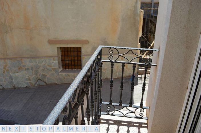 Image No.19-2 Bed Property for sale