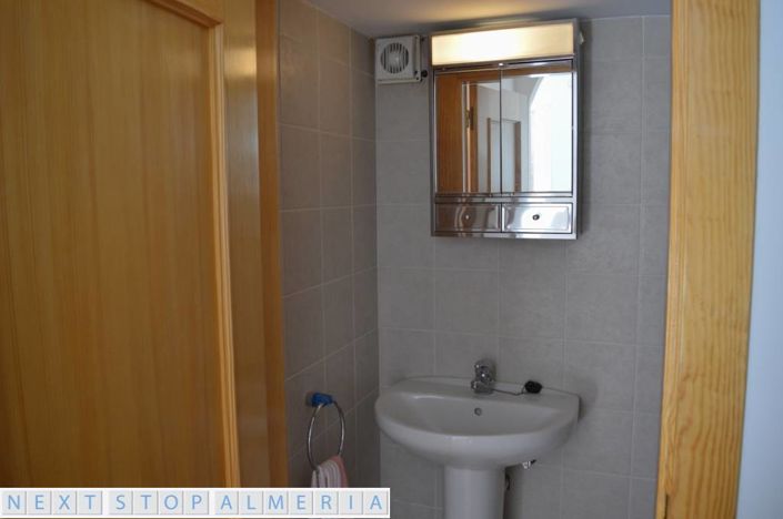 Image No.21-2 Bed Property for sale