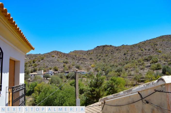 Image No.29-2 Bed Property for sale