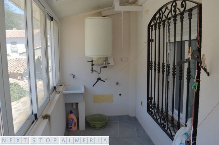 Image No.42-2 Bed Property for sale