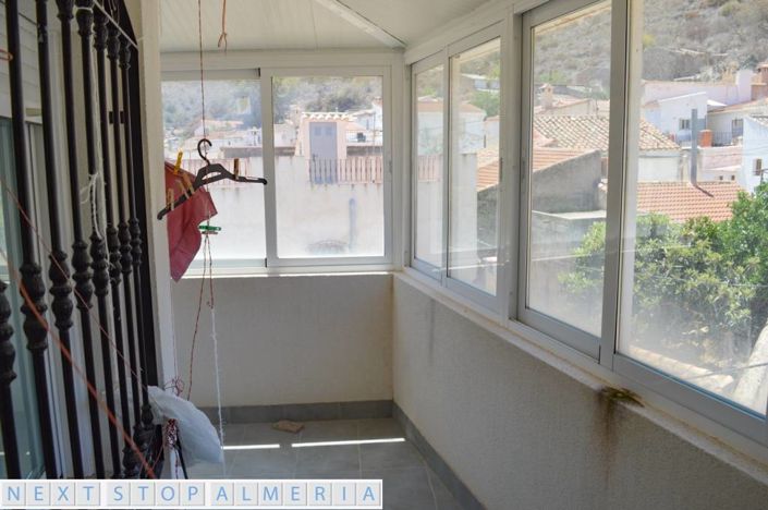 Image No.43-2 Bed Property for sale