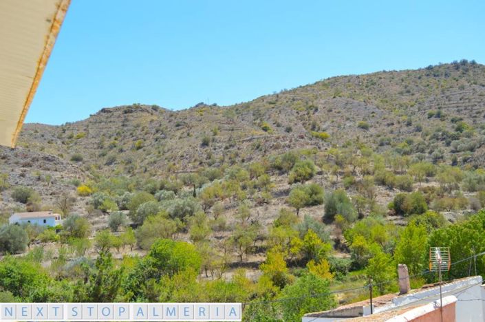 Image No.48-2 Bed Property for sale