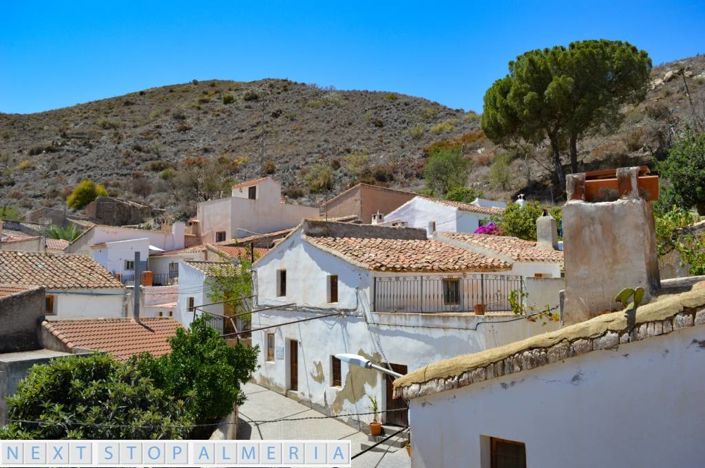 Image No.5-2 Bed Property for sale