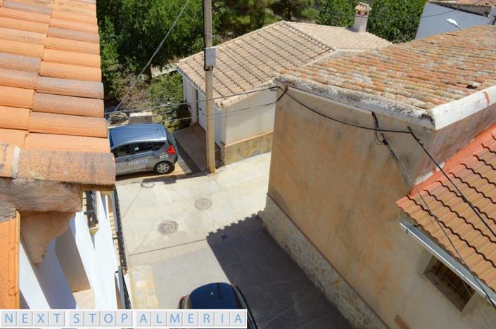 Image No.53-2 Bed Property for sale