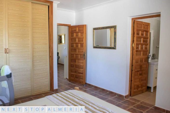 Image No.24-Propriété de 7 chambres à vendre à Almeria