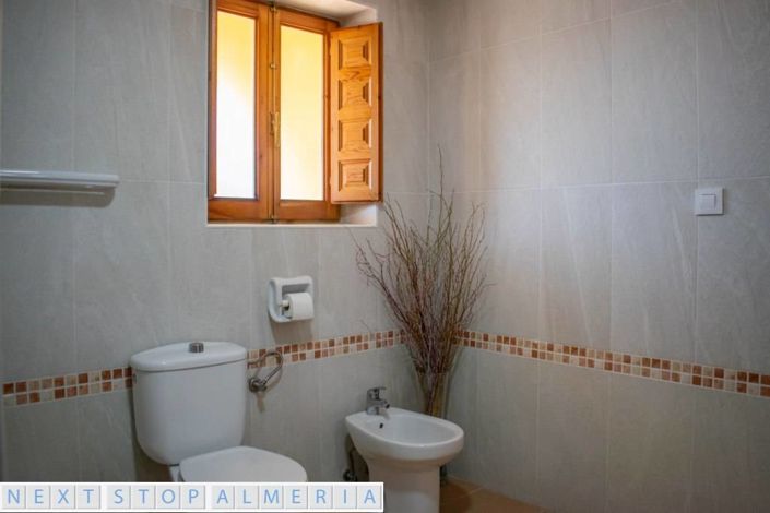 Image No.29-Propriété de 7 chambres à vendre à Almeria