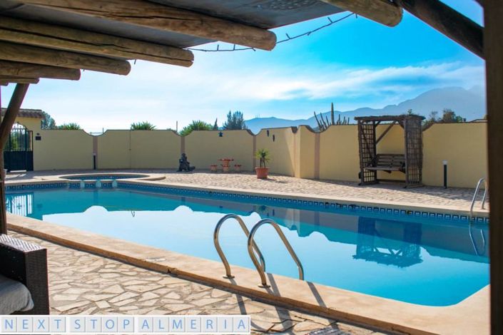 Image No.50-Propriété de 7 chambres à vendre à Almeria