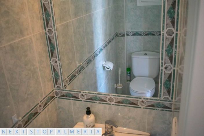 Image No.17-3 Bed Property for sale