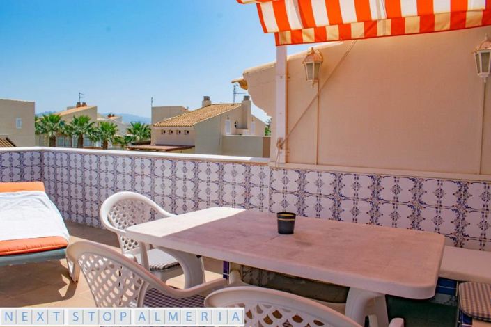 Image No.26-3 Bed Property for sale