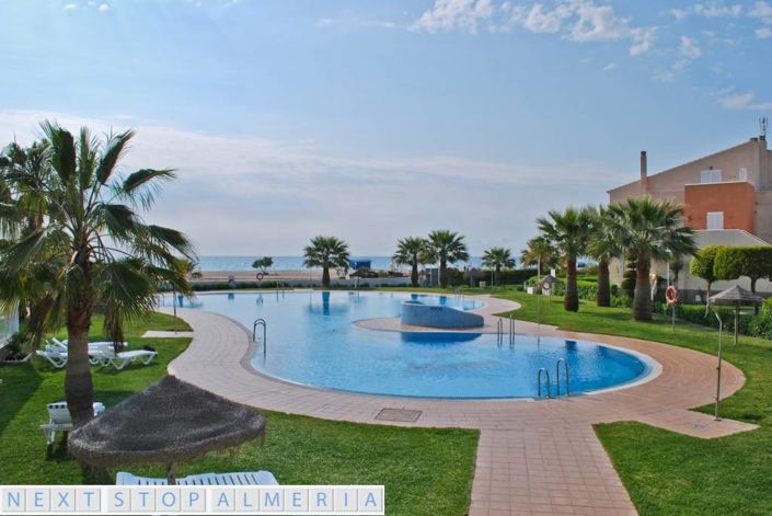 Image No.43-3 Bed Property for sale