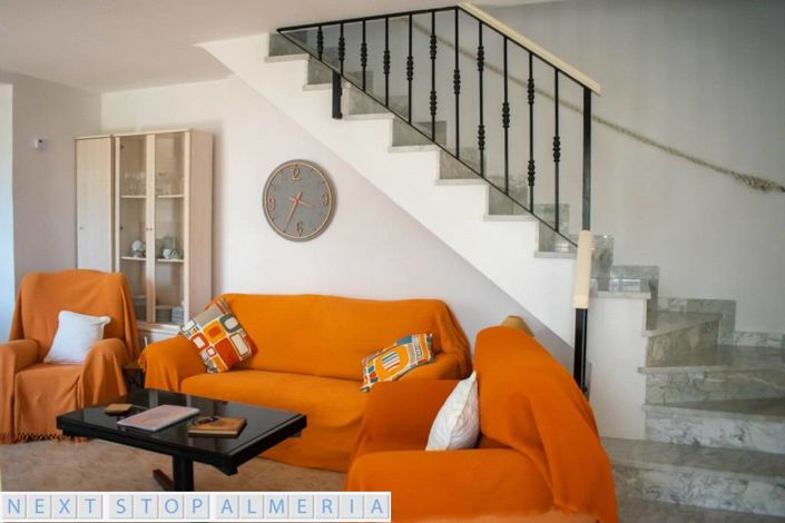 Image No.8-3 Bed Property for sale