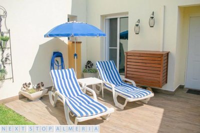 Sunbathing area