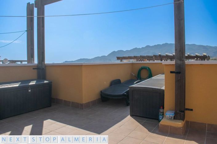 Image No.60-3 Bed Property for sale