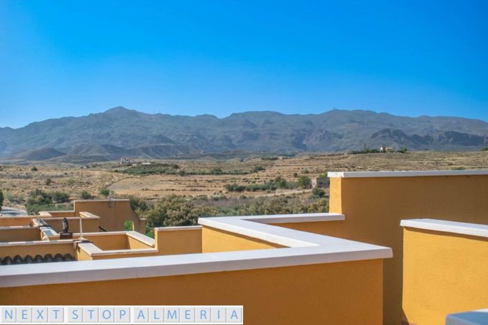 Image No.61-3 Bed Property for sale