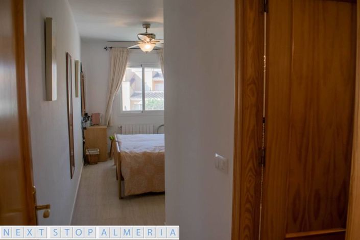 Image No.21-3 Bed Apartment for sale