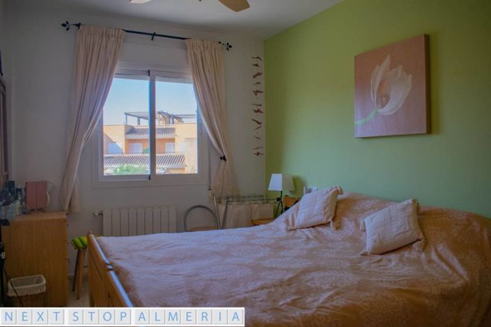 Image No.22-3 Bed Apartment for sale