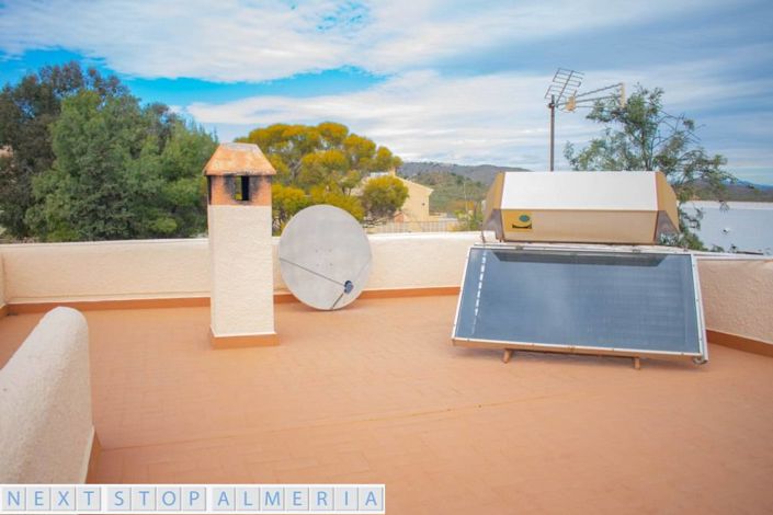 Image No.102-4 Bed Property for sale