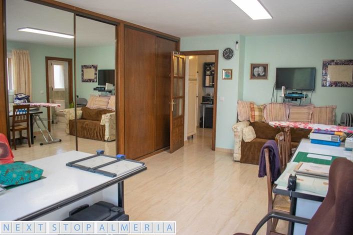 Image No.62-4 Bed Property for sale