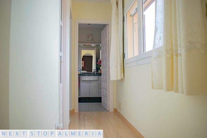 Image No.79-4 Bed Property for sale