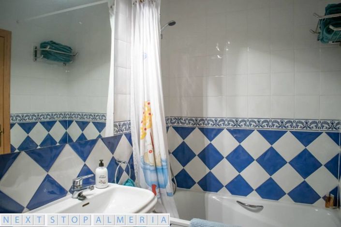 Image No.30-3 Bed Apartment for sale