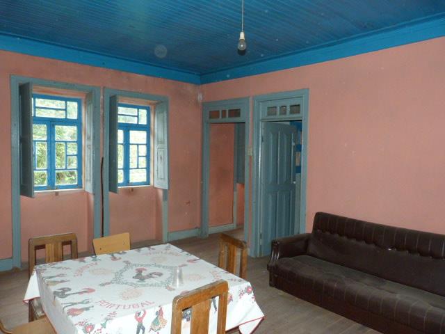 Image No.17-3 Bed Farmhouse for sale