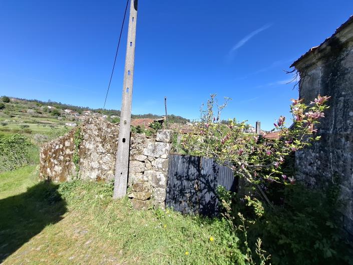 Image No.32-4 Bed Farmhouse for sale