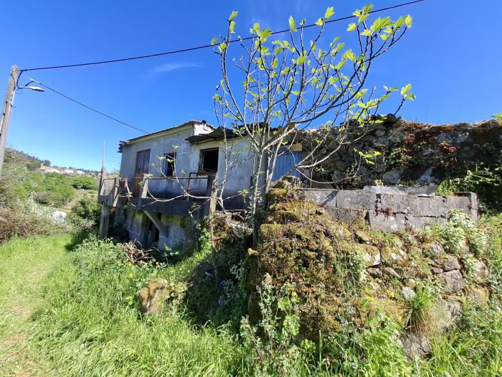 Image No.11-4 Bed Farmhouse for sale