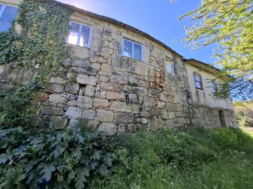1 - São Pedro do Sul, Farmhouse