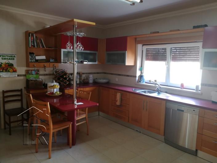 Image No.5-Villa de 4 chambres à vendre à Caldas da Rainha