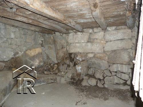 Image No.11-2 Bed House for sale