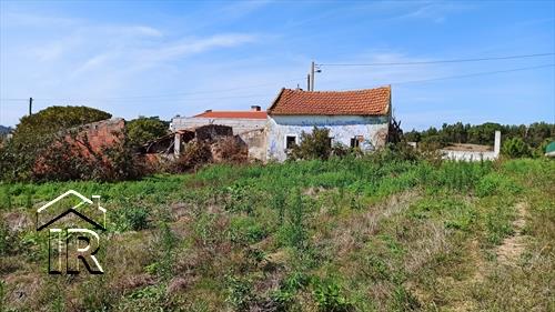 Image No.2-Ferme de 2 chambres à vendre à Salir de Matos