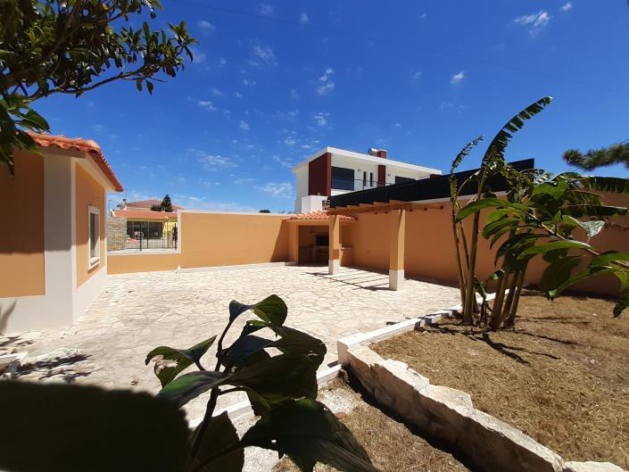 Image No.12-Villa de 3 chambres à vendre à Nadadouro