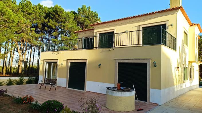 Image No.1-4 Bed Villa / Detached for sale