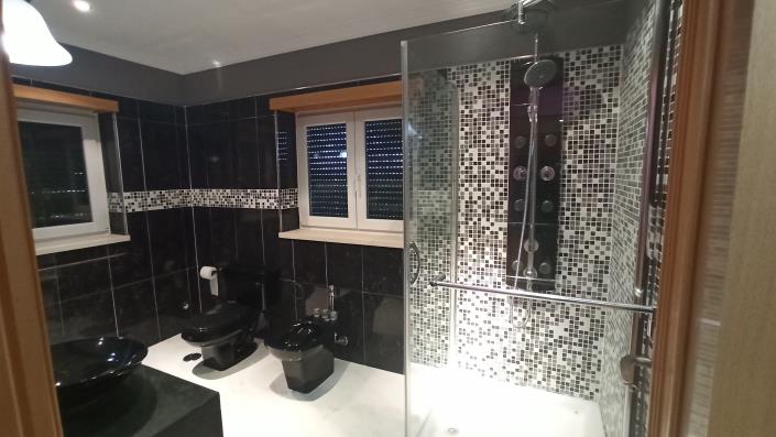 Image No.23-4 Bed Villa / Detached for sale