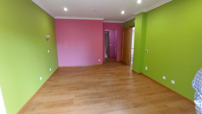 Image No.26-4 Bed Villa / Detached for sale