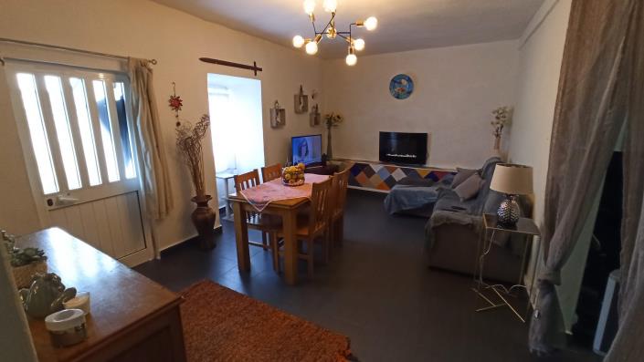 Image No.14-5 Bed Country House for sale