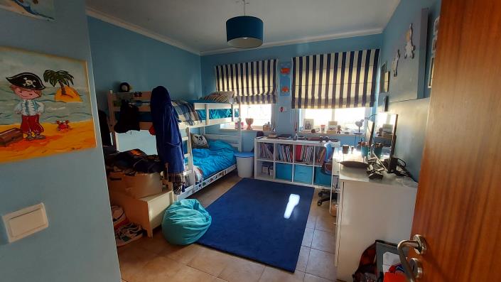 Image No.8-3 Bed Apartment for sale