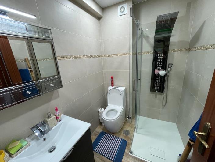 Image No.8-3 Bed Apartment for sale