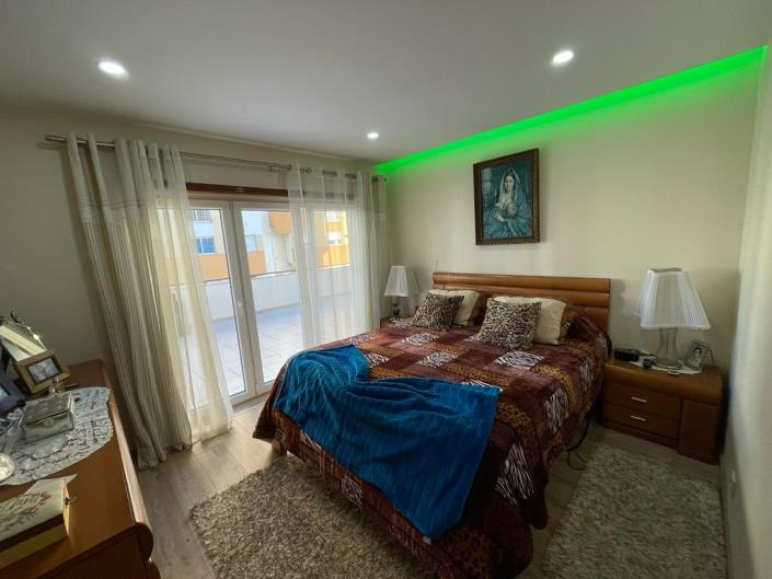 Image No.13-3 Bed Apartment for sale