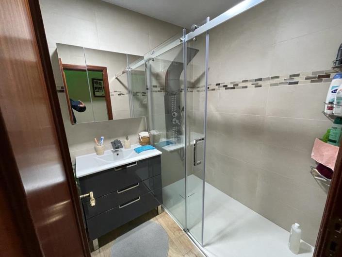 Image No.15-3 Bed Apartment for sale