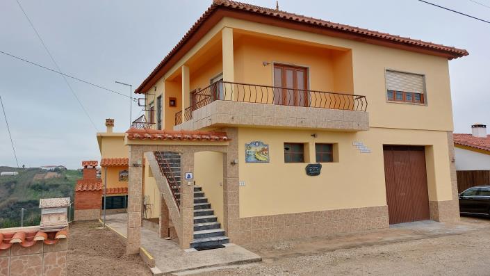 Image No.1-5 Bed Country House for sale